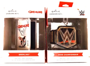 2 nuevos adornos Hallmark (Gremlins y cinturón de campeonato de la WWE) - Imagen 1 de 3