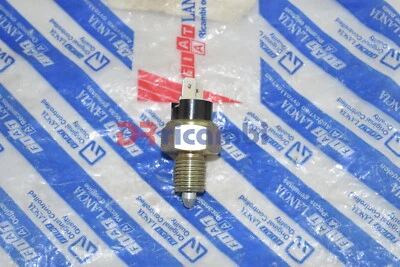 Rückfahrschalter Alfa Romeo 6 90 33 75 SZ Fiat Lancia A112 Fiat 4143258 Foto 1 de 3