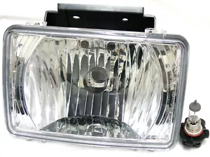 One Driving Fog Light Lamp w/Light Bulb For 2004-2011 Colorado Canyon RH=LH - Foto 1 di 1