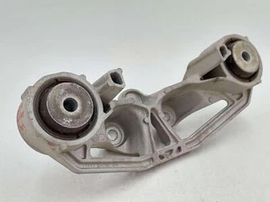 2009 Audi R8 4.2L MT V8 Front Diff Differential Forward Carrier Mount 420599287 - Picture 1 of 6