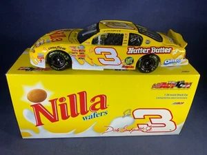 U6-66 DALE EARNHARDT JR #3 NILLA WAFERS / NUTTER BUTTER - 2002 CHEVY MONTE CARLO - Picture 1 of 6