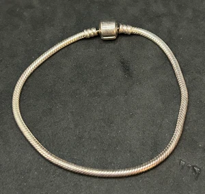 S925 Sterling Snake Chain Charm Bead Bracelet 2.7mm 8.5in - 15.92g - Picture 1 of 2