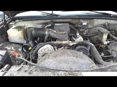 Used Fuel Injection Throttle Body fits: 1999 Chevrolet Suburban 1500 Throttle Va Foto 1 de 4