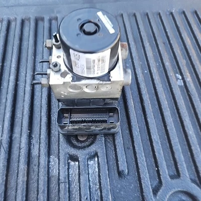 2010 凯迪拉克 SRX 3.0L ABS 防锁制动泵模块 20864834 原始设备制造商 — 第 1/4 张图片