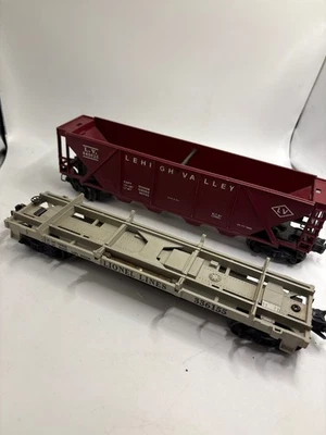 Lionel 6436-25 Lehigh Valley Quad Hopper Car and 6567 miscellaneous car - Image 1 of 4