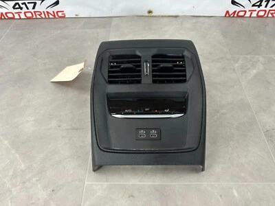 BMW M3 Competition G80 2023 consola central trasera panel de moldura ventilaciones USB-C OEM 4836 Foto 1 de 4