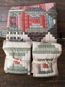 Pottery Barn Jaxson Quilt Queen & 2 King Shams NWOT - Picture 1 of 3