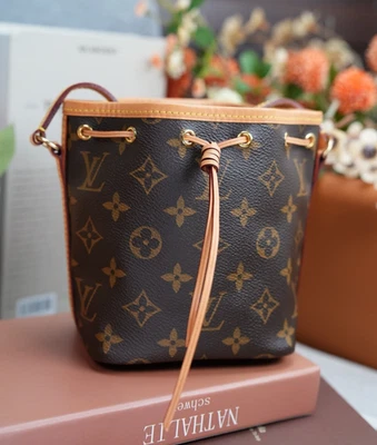 Louis Vuitton Noe Nano ведро на шнурке монограмма наплечная сумка через плечо женщин - Изображение 1 из 4