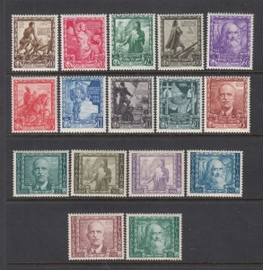 Italy #400-409, C100-105 Complete Set (Mint Never Hinged) cv$350.00 - Picture 1 of 1