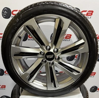 Cadillac Escalade ESV 24” OEM Hypersilver With Black Inserts Wheels And Tires - Image 1 of 4