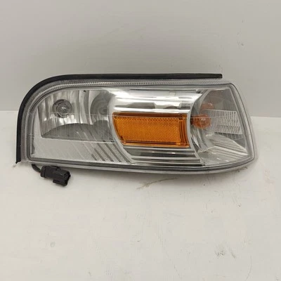 Luz de giro/estacionamiento Passenger Eagle para Mercury Grand Marquis 2006-2011  Foto 1 de 4
