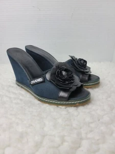 Chanel Camellia Women's Wedge Shoes Size 8 Blue Navy Sandals Mules Open Toe - Picture 1 of 13
