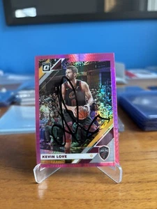 KEVIN LOVE OPTIC AUTO SIGNED AUTOGRAPHED NBA CHAMPION K LOVE CAVS HEAT UCLA RARE - Bild 1 von 1