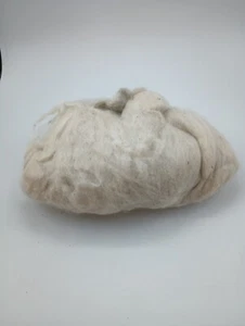 100% Haucaya Alpaca Carded Batt Roving 2oz - White Natural Spinning, Felting - Picture 1 of 5