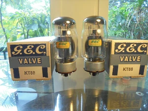 GEC KT88 BRITISH PAIR OF OLD STOCK IN BOX STRONG TESTING VINTAGE VALVES TUBES - Picture 1 of 12