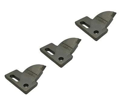 3 R.H. 4" Cut, Bolt On, Carbide Teeth, T165404R for many small Chain Trenchers - Image 1 of 2