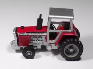 Ertl Massey-Ferguson 2775 Farm Tractor with Cab 1/64 Scale LOOSE - Picture 1 of 7