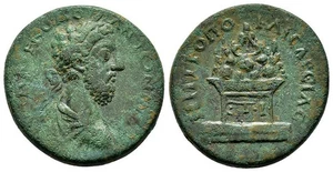 Huge Ancient Roman coin of the Emperor Commodus minted in Caesaria, Cappadocia - Picture 1 of 1