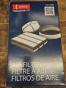 One New DENSO Auto Parts Air Filter 1433200 143-3200 for Subaru - Picture 1 of 2