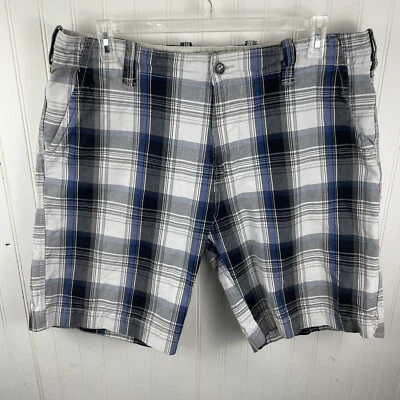 Shorts Plugg Co. Masculino, Bermuda Chinos Golfe Casual, Azul Marinho/Branco Xadrez 40x11 - Imagem 1 de 4
