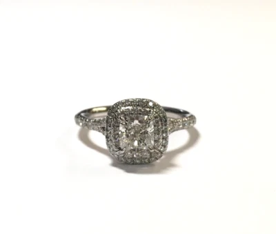 Anillo de compromiso Tiffany & Co 950 platino soleste doble halo cojín diamantes Foto 1 de 4