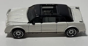 Matchbox Limousine Vintage 2001 White/Cream & Black 10 Spoke Tires Mattel 102 - Picture 1 of 17