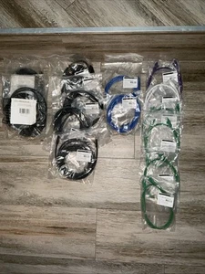 Posten 13 LEGRAND VS CAT6A Snagless Netzwerk Patchkabel 3’-14’ & 2 x Belkin 25’ - Bild 1 von 1