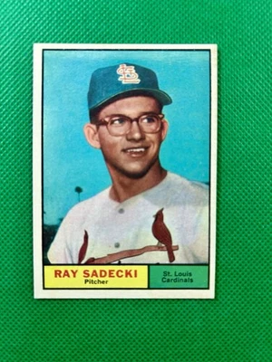1961 Topps #32 Ray Sadecki St. Louis Cardinals high-end NM          B61 #32A1 - Image 1 of 2
