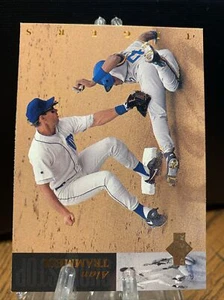 1994 Upper Deck #201 Alan Trammell Detroit Tigers - Picture 1 of 2