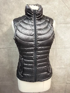 Bernardo Women's Gray Silver Goose Down Puffer Vest Full Zip Lightweight Size S - Picture 1 of 6