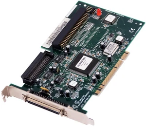 Controller Adaptec AHA-2940UW SCSI PCI - Picture 1 of 2