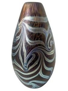 Jarrón Studio Art Glass Eicholt pisapapeles azul iridiscente plateado fecha firmada - Imagen 1 de 10