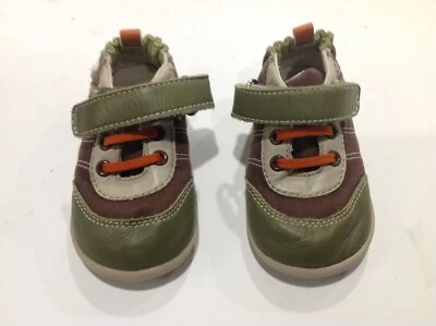 Robeez Talla 4 Suela de Goma Súper Deportiva Verde Marrón Lona Cuero Niño Pequeño Foto 1 de 4