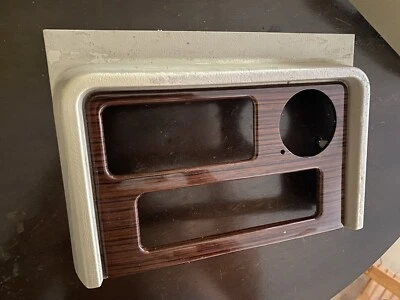 Cadillac Escalade 2003-2006 consola central moldura superior moldura reloj bisel OEM Foto 1 de 2