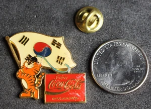 Olympic Games Tiger Mascot Hodori South Korea Flag Coca-Cola Sponsor Pin - Picture 1 of 2