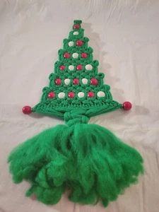 vintage macrame 1970's Christmas Tree Yarn And Beads - Picture 1 of 5