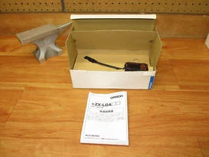 Omron ZX-LDA11 *NEW* Smart Sensor - Picture 1 of 5