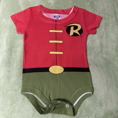 Disfraz de Robin de una pieza bebé talla 12 meses traje de Batman y Robin Foto 1 de 4