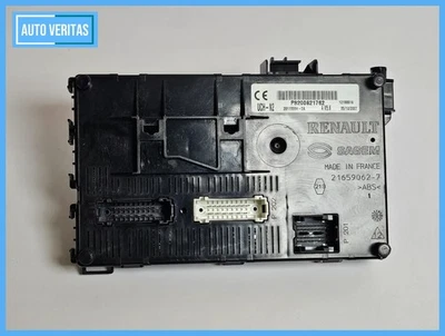 Original Renault Clio 2 , 3 II power supply controller BSM control unit P8200621 - Image 1 of 4