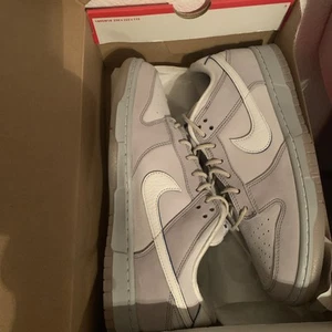 Size 10 - Nike Dunk Low Wolf Gray Pure Platinum 2022 Brand New - Picture 1 of 7