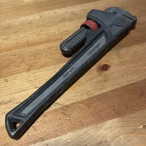 "Llave de tubo Husky 10"" pulgadas 744670 buen estado" - Imagen 1 de 8