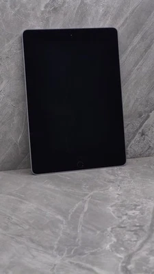 Apple iPad A1893 6th Gen 128GB, Wi-Fi, 9.7 inch A10 fusion processor -Space Grey - Image 1 of 4