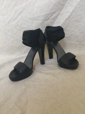 Stuart Weitzman Chusi Black Vecchio Nappa, Women’s Shoes, Size 7M - Image 1 of 4