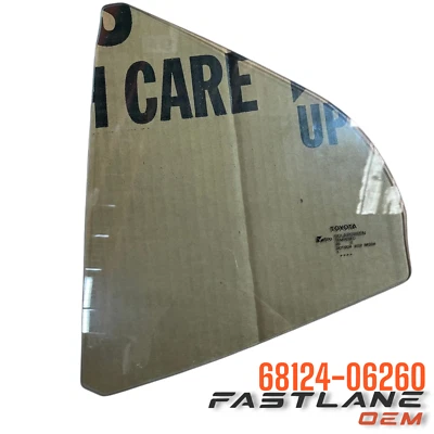 2018-2024 TOYOTA CAMRY ЗАДНЕЕ ЛЕВОЕ ФИКСИРОВАННОЕ СТЕКЛО НОВОЕ ОТ ОРИГИНАЛЬНОГО ПРОИЗВОДИТЕЛЯ 68124-06260 - Изображение 1 из 4