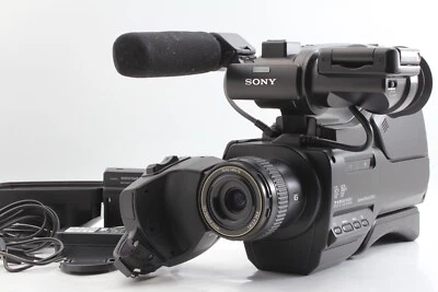 【 N MINT- 】 Sony HXR-MC2000J AVCHD Camcorder 7.1 MP 12x Optical Zoom from JAPAN - Image 1 of 4