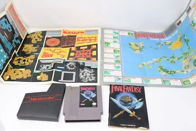 Final Fantasy NES Nintendo 1985 con manual 1990, juego de mapas del mundo de mazmorras y juegos Foto 1 de 4