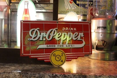 RARO LETRERO DE METAL PORCELANA REFRESCO DISTRIBUIDOR LADRILLO DR PEPPER 10 2 4 TEXAS Foto 1 de 4