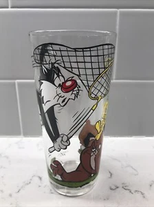 Vintage Pepsi 1976 Looney Tunes - Tweety Bird In Nest & Sylvester Cat Glass! - Picture 1 of 5