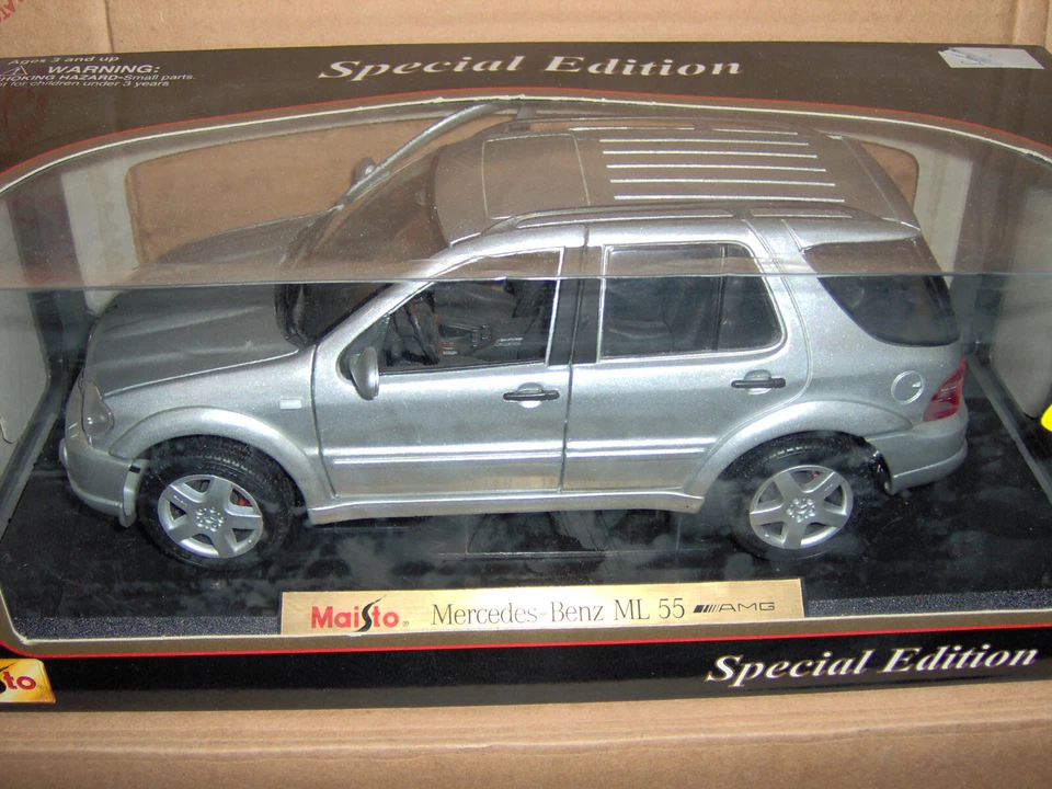 MERCEDES BENZ ML 55 AMG MAISTO 1/18  - Immagine 1 di 1