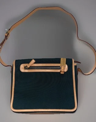 Bandolera de Colección Dooney & Bourke Cabriolet Verde Lona Bolso Mensajero Solapa Vachetta Foto 1 de 4